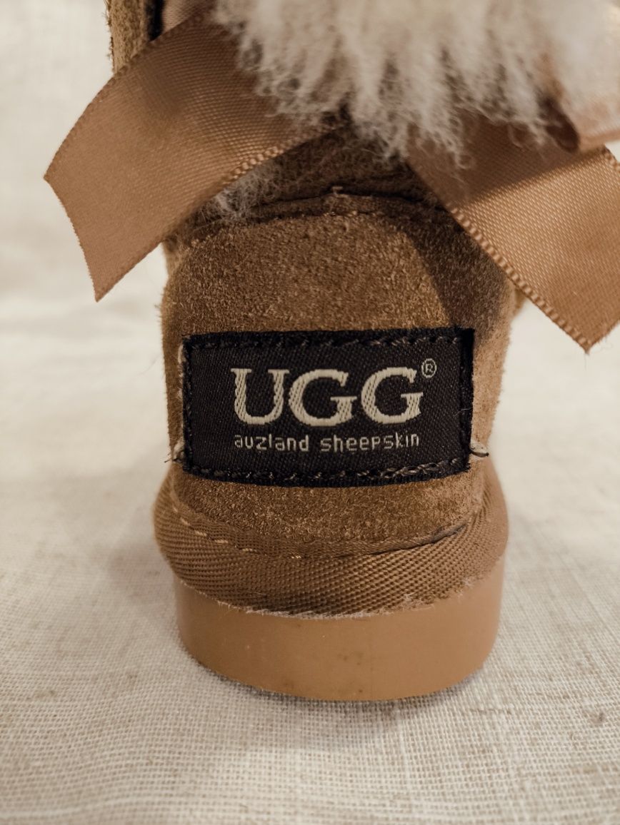 UGG au 5 6 bezowe orginalne z kokardka sniegowce buty zimowe