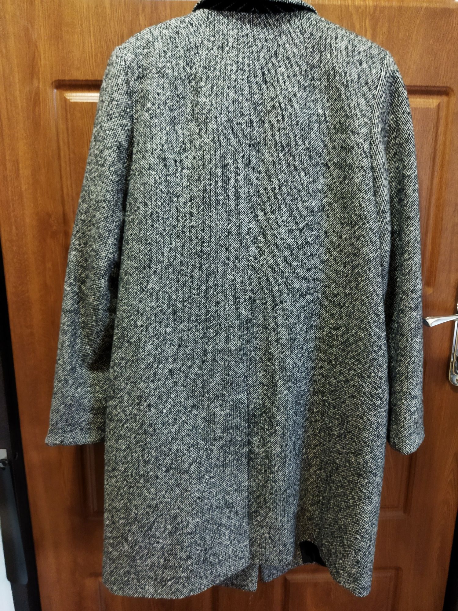 Пальто жіноче нове, сіре, розмір 48-50