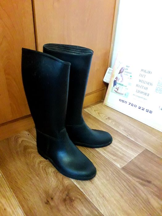 Чобiтки резиновi 32 розмiр