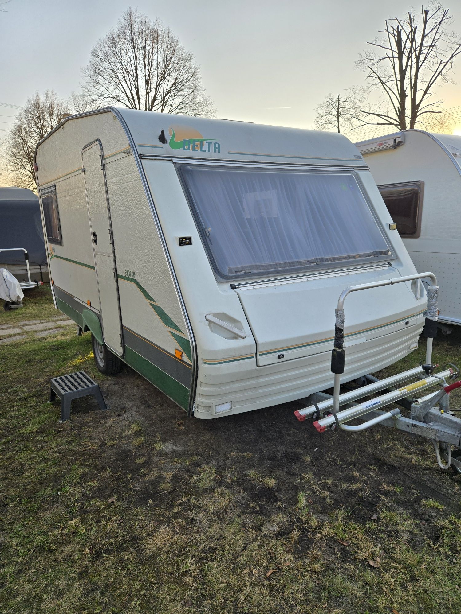 Przyczepa kempingowa Delta 390 SH DMC 1000 KG!!