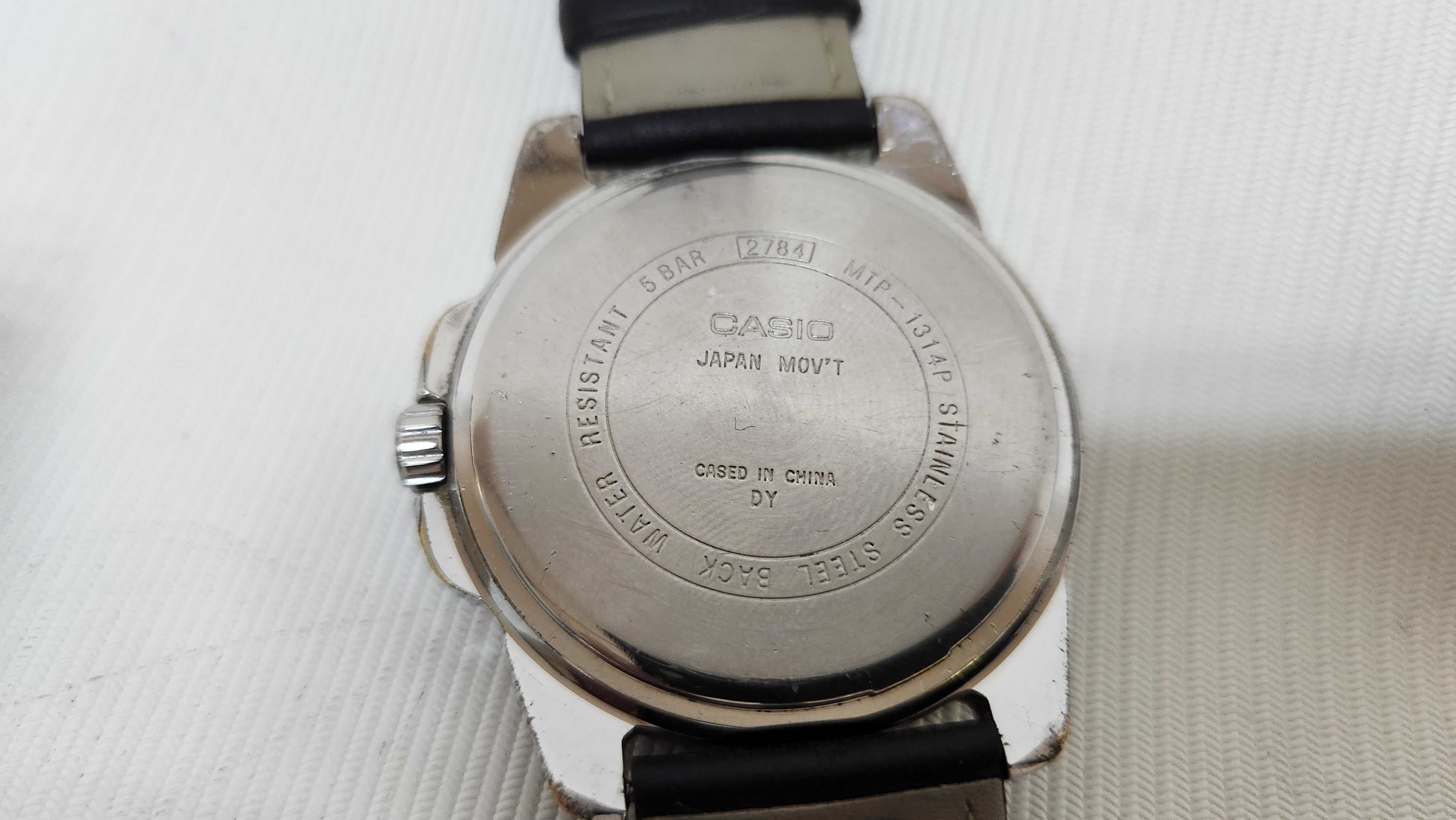 годинник Casio AEQ-120W-1A на гарантіі