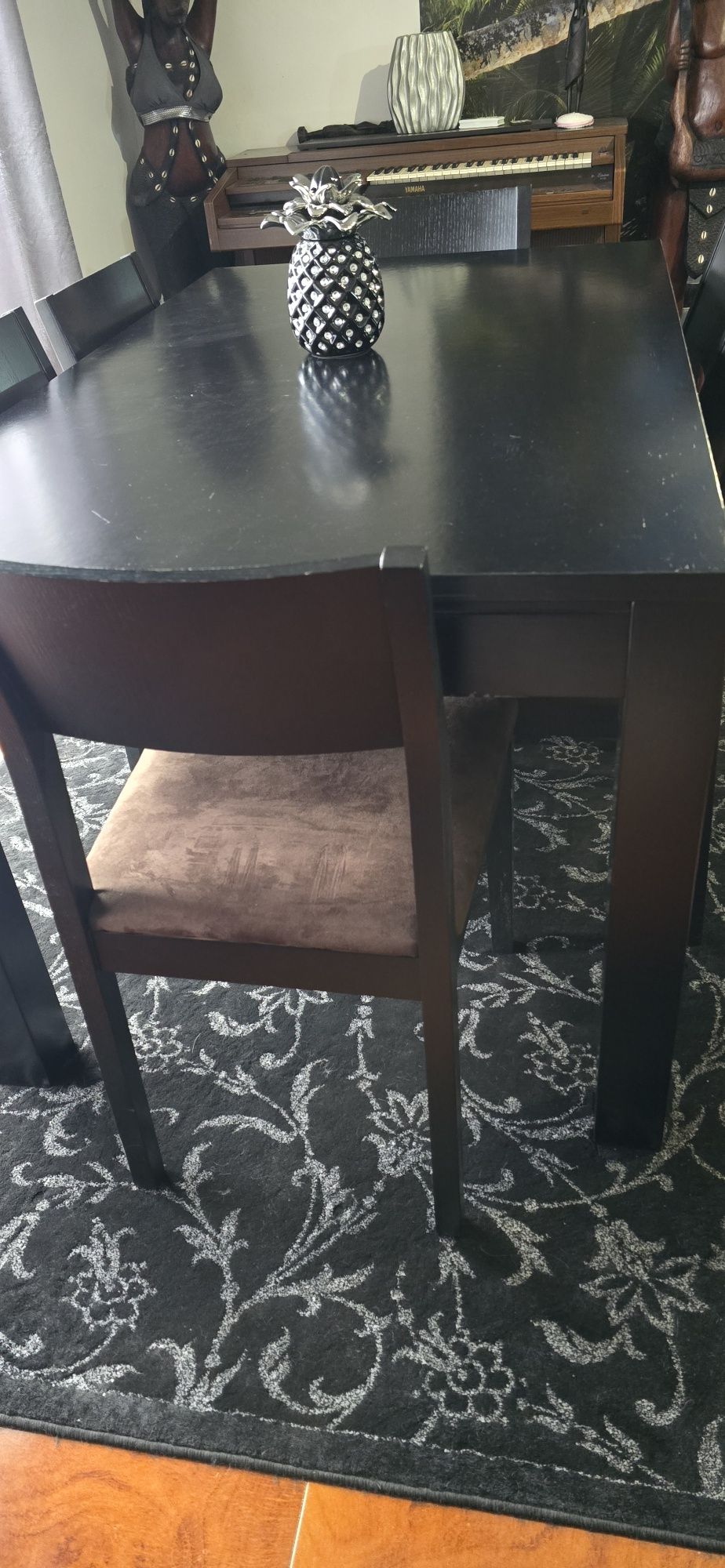 Mesa c/ 6 cadeiras wengue extensivel ate 2.30m