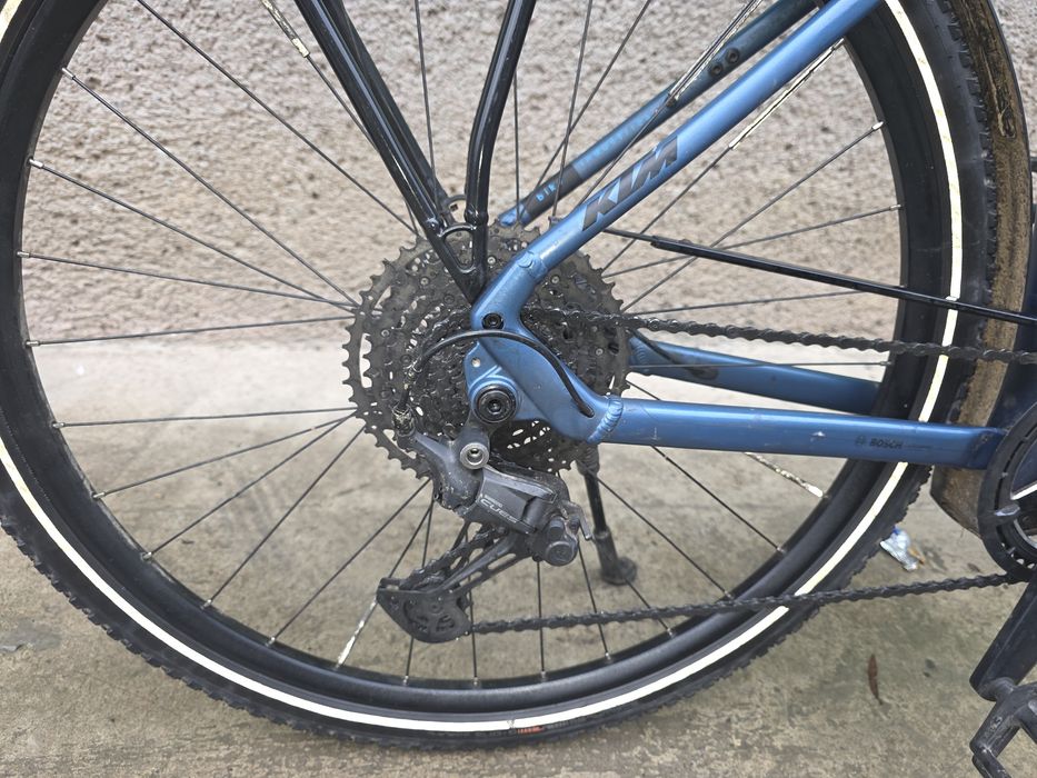 Велисопед електрично ктм 28× колесо L розмір 4358 кілометр