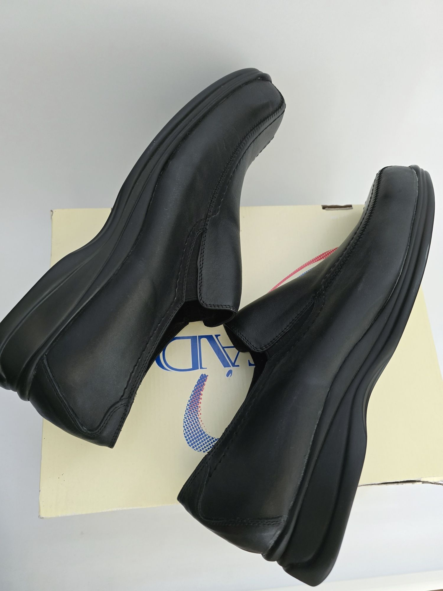 Nowe Fado buty wizytowe r.45/46
