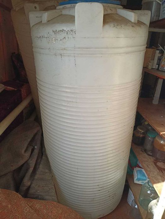 Продам Бочку 550 литров. Пищевой Пластик