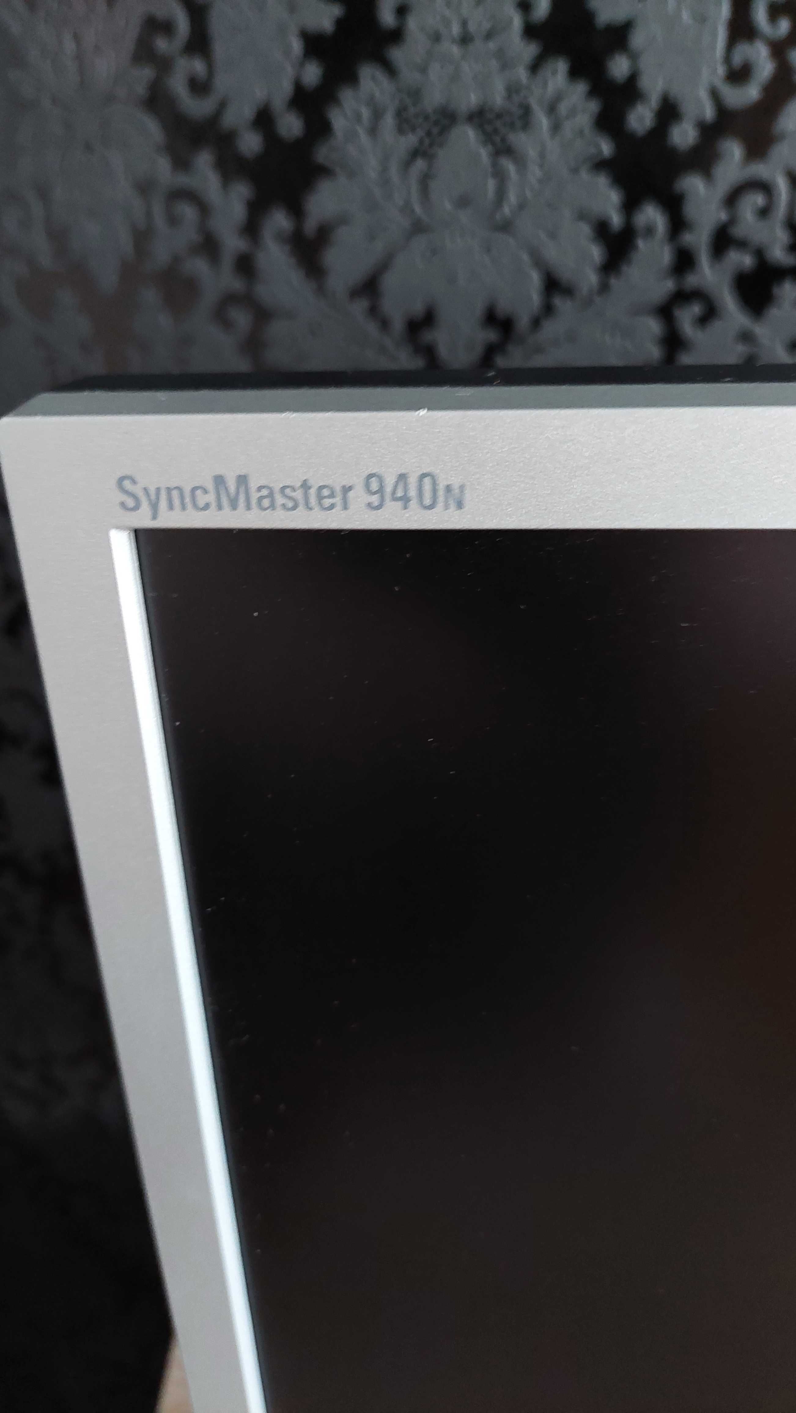 Monitor Samsung SyncMaster 940n (VGA, 1280x1024, 60Hz)