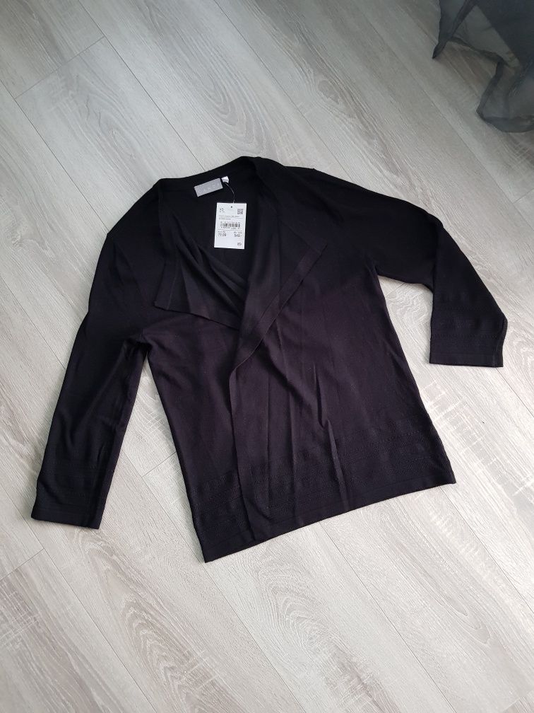 Sweterek czarny narzutka C&A nowy XS