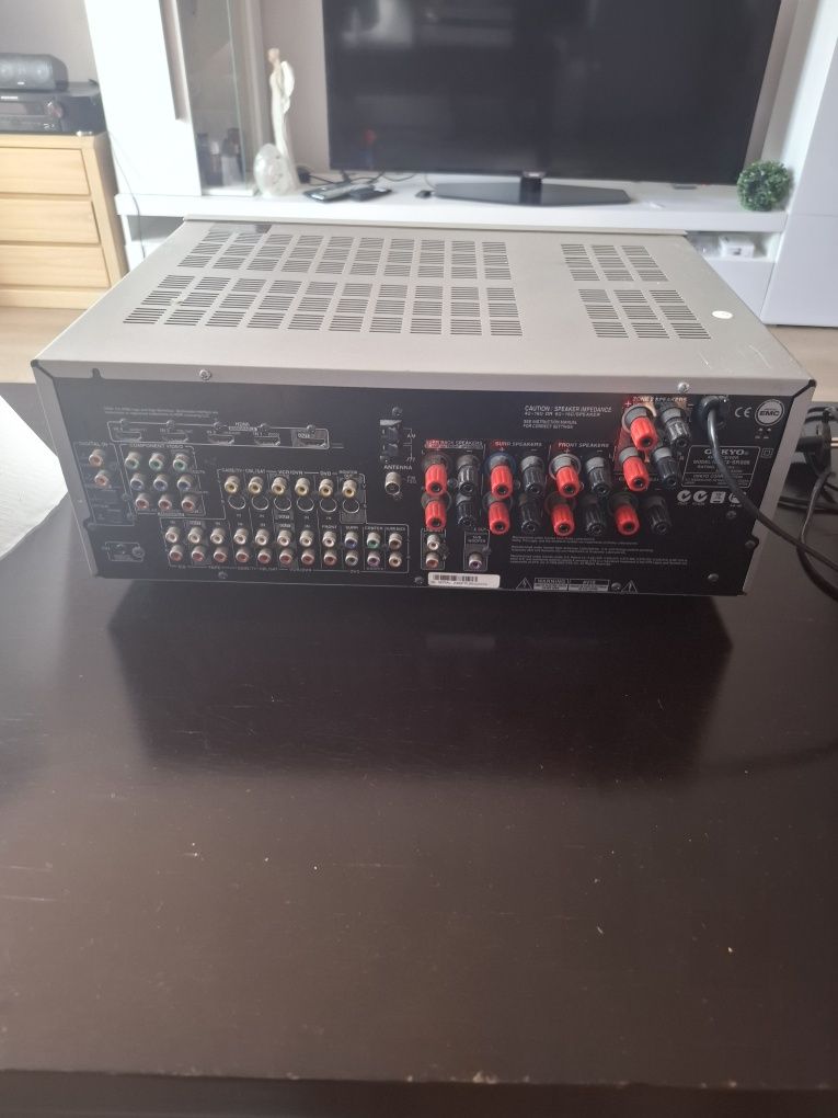 Onkyo TX-SR 606 plus pilot