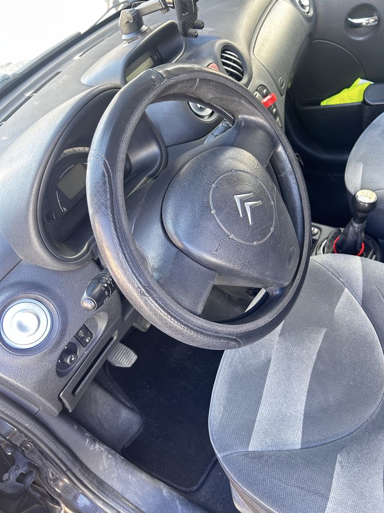 Vendo carro Citroen c2