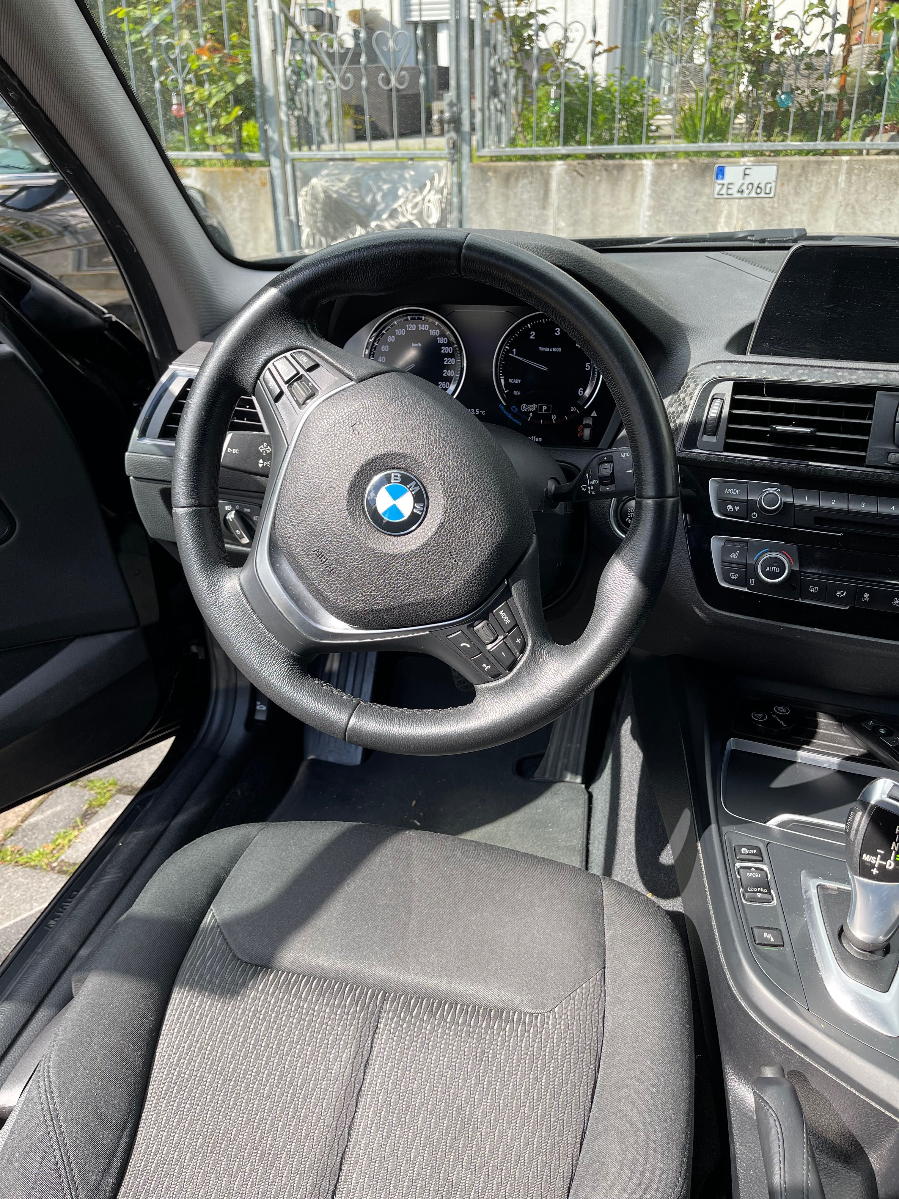 Vendo  BMW 118d Automático