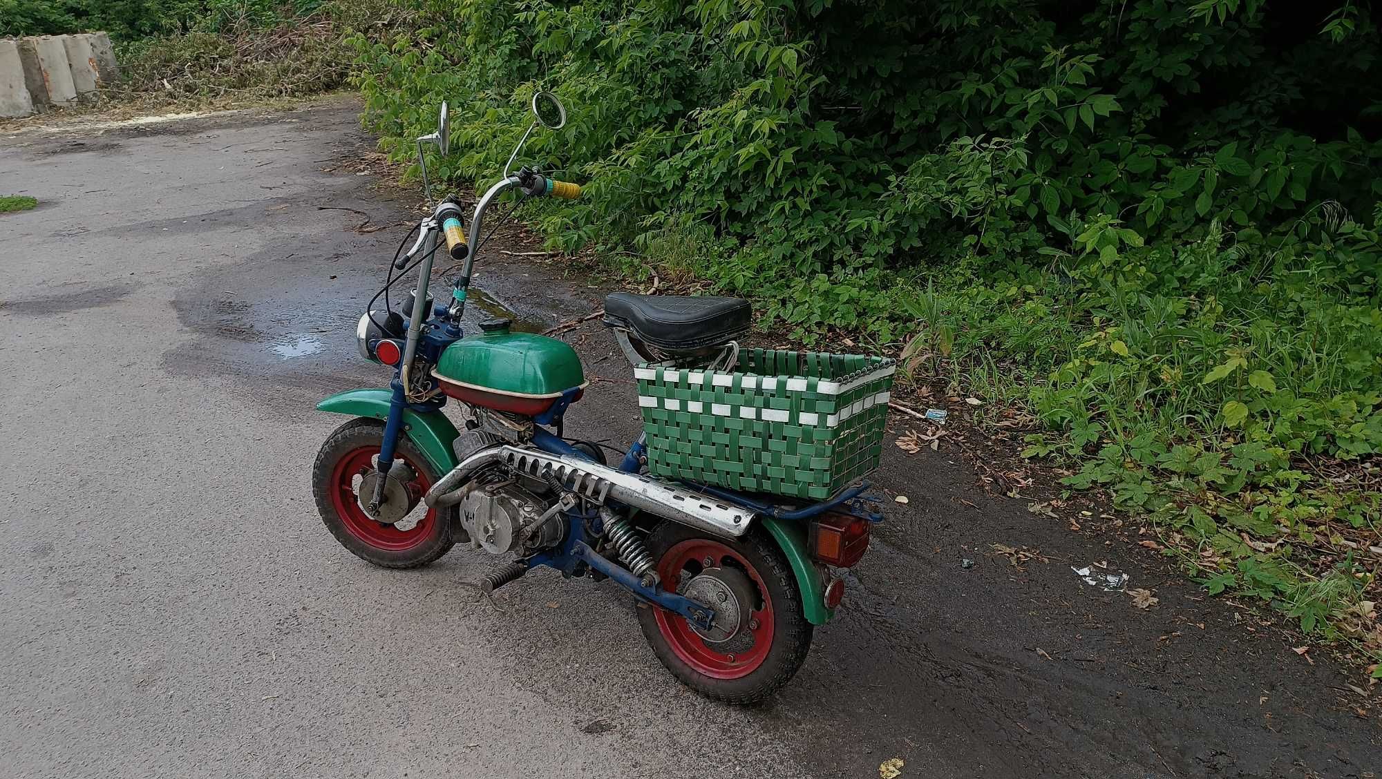 Продам мопед рига(міні).Ціна договірна