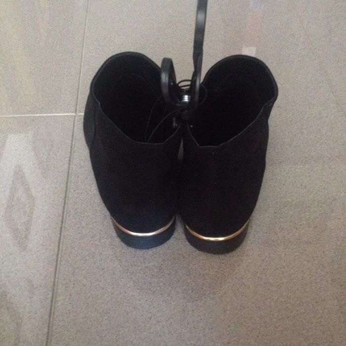 Botas tamanho 36