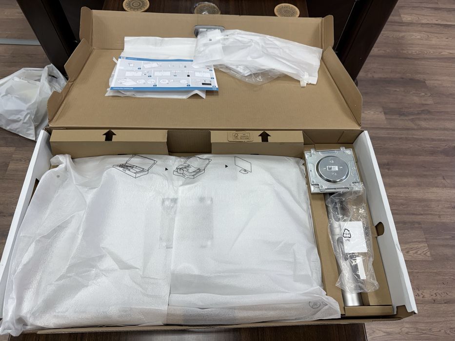 Монітор Dell S2722QC 4к 27 дюймів, зовсім не використовувовся