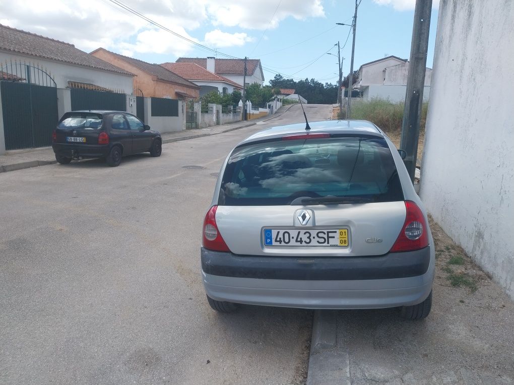 Vendo renalt clio