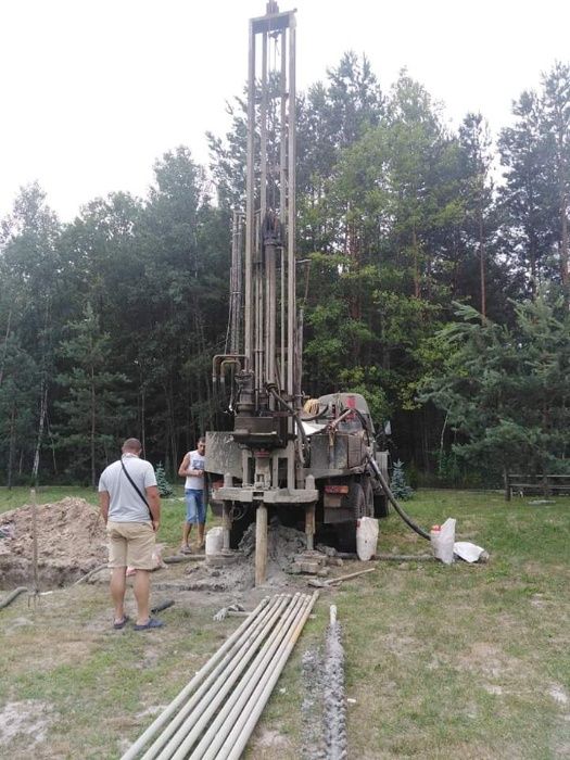 Буріння свердловин/Бурение скважин Мироновка Монтаж скважин