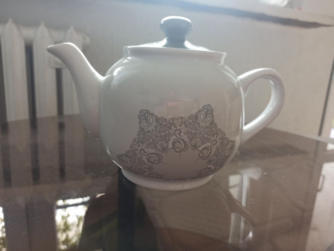 Florentyna Dzbanek Do Herbaty I Kawy Porcelanowy Bona Biały 1,0 L
