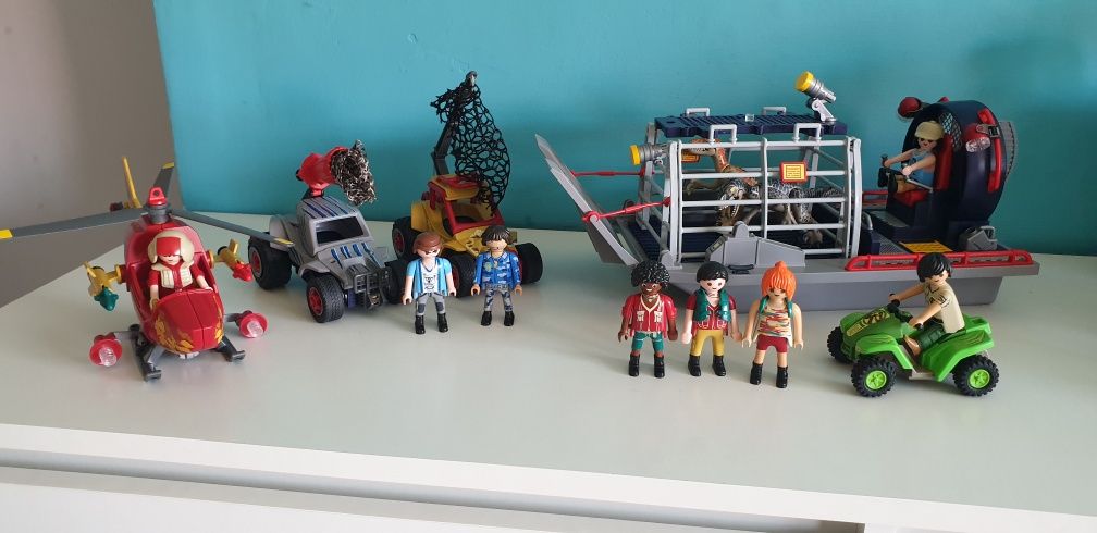 Mega zestaw Playmobil dinozaury skalna wyspa queen bajka