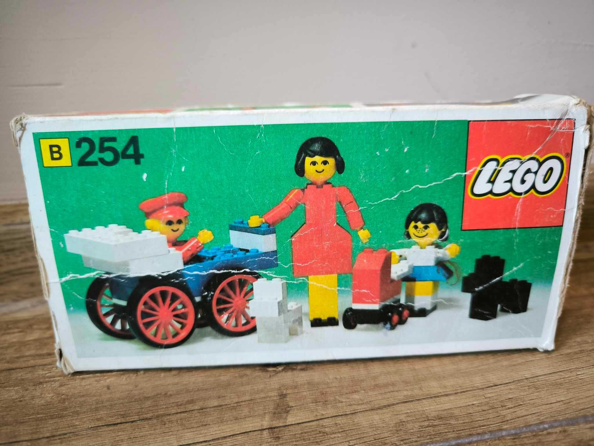 Lego homemaker 254 ,,Family"