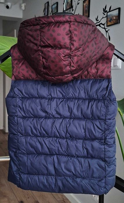 NOWY granatowy bezrękawnik granatowa kamizelka 128 Pepperts z kapturem