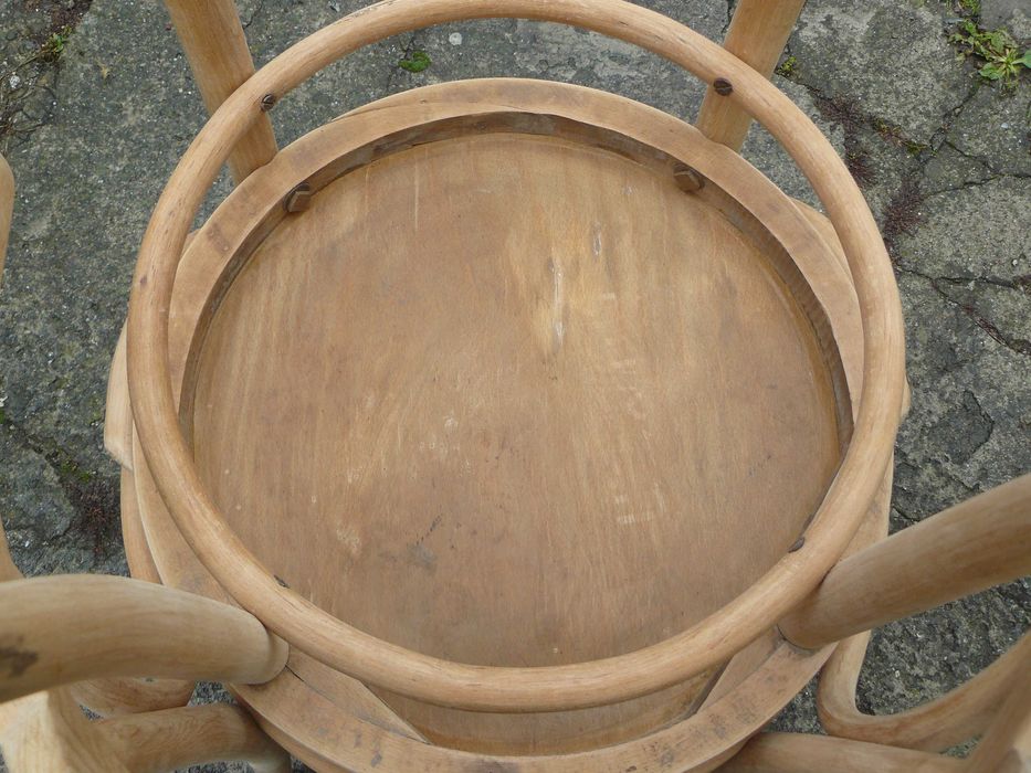 Stare krzesła Thonet - sygnowane.