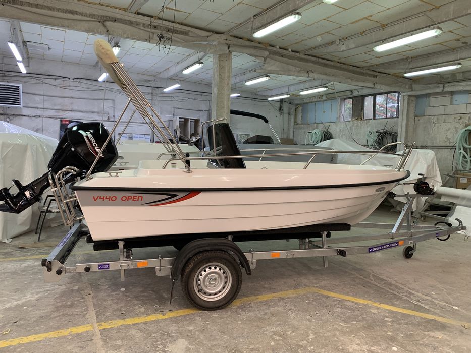 NOWA Łódź Valory 440 OPEN + silnik HIDEA 9,9 HP PAKIET START