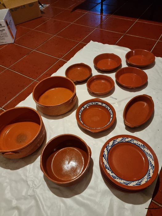 Peças de loiça em Barro