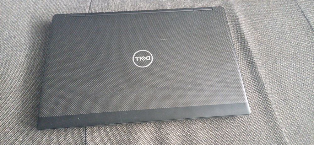 Dell Precision 7530 / 2x512G SSD / i7-8750H /P1000 /16G RAM  / Windows