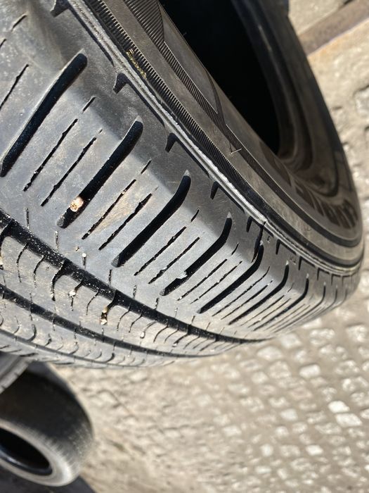 Jedna Opona 235/65R16C 115/113R FR Pirelli Carrier All Season 22rok8mm