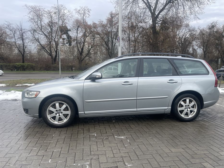 Volvo v50 2008 2.0