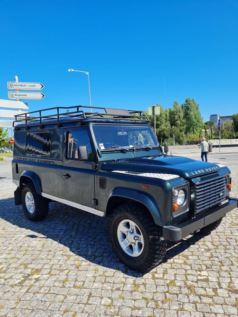 LandRover Defender Td4 110
