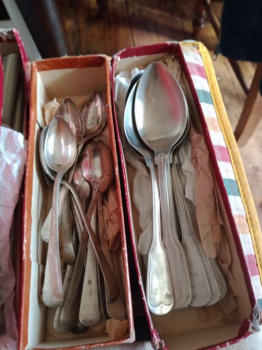 Talheres alpaca muito antigo pelo menos 100  anos