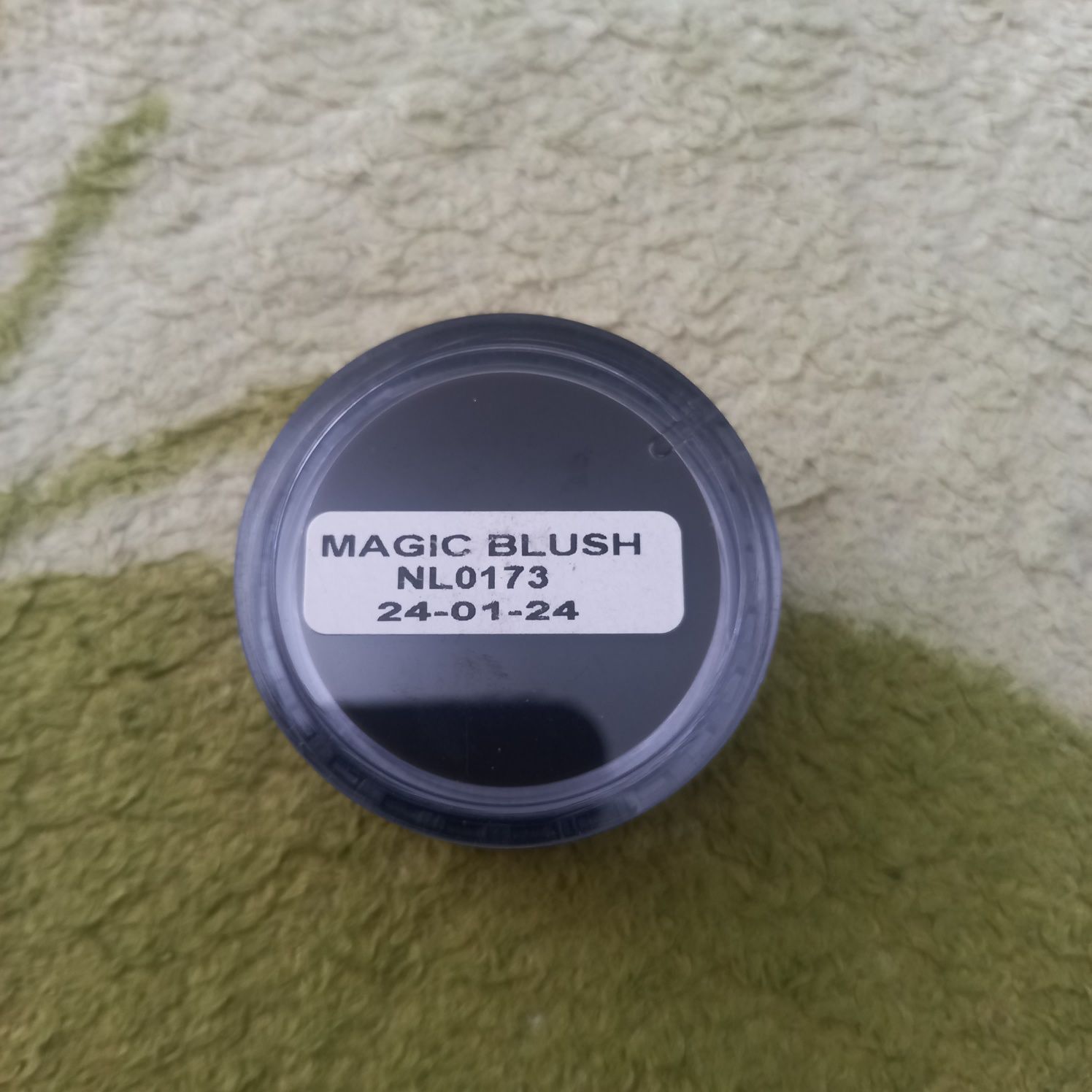 Avon wosk do brwi Magic Blush