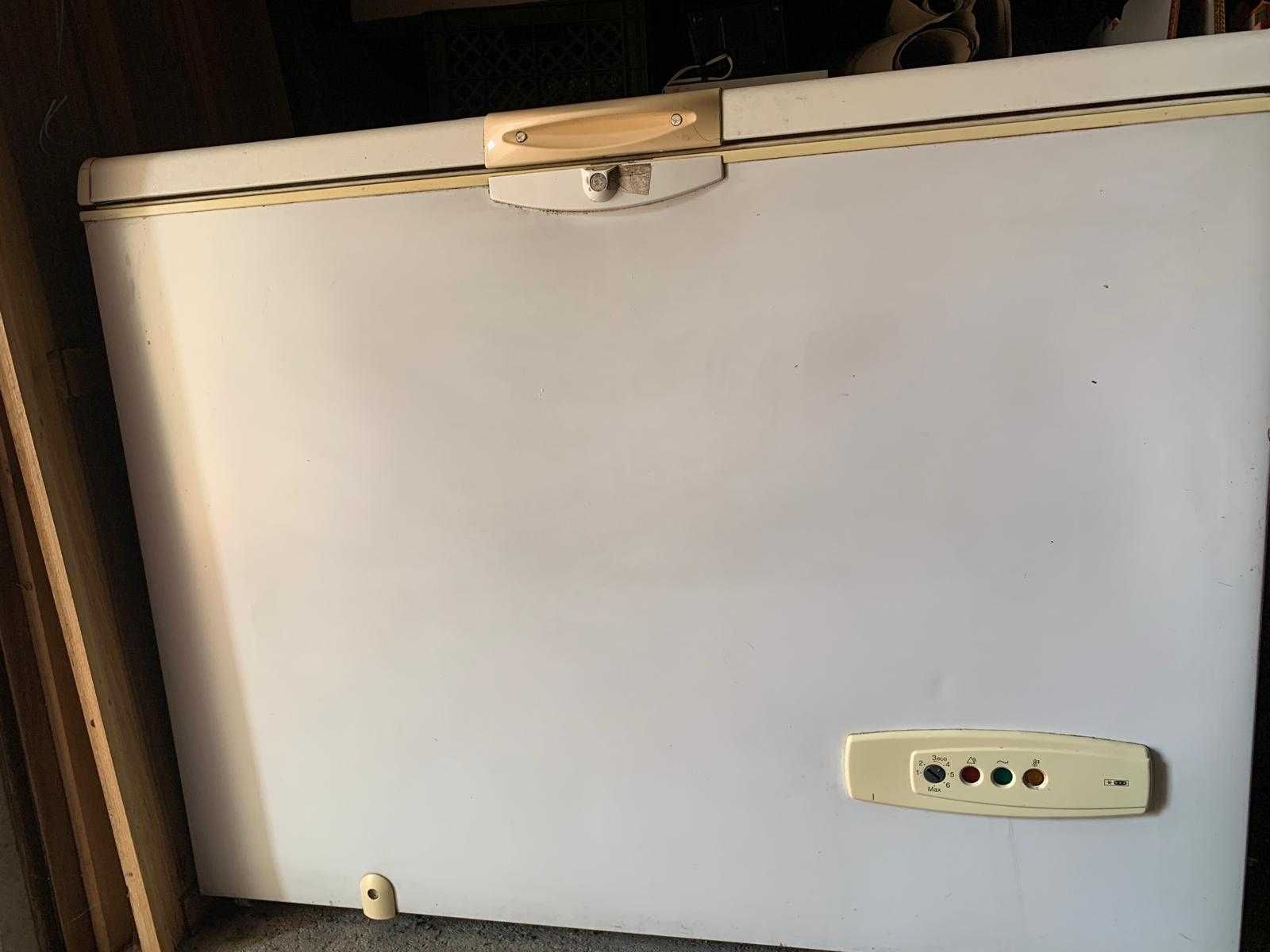 Arca congeladora horizontal 320L