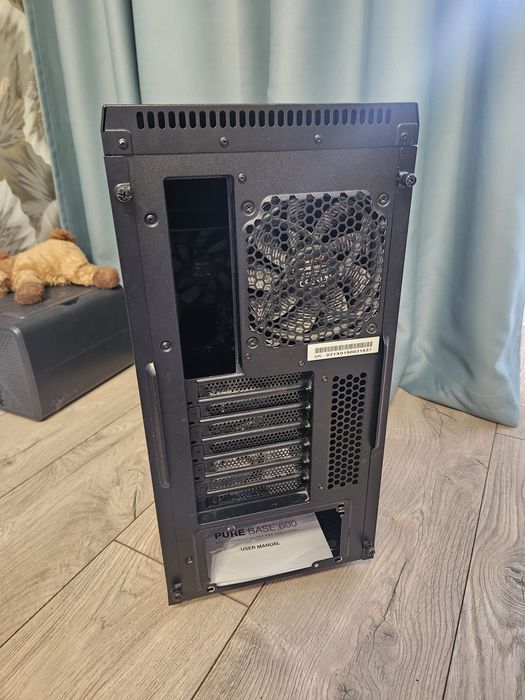 Корпус be quiet pure base 600