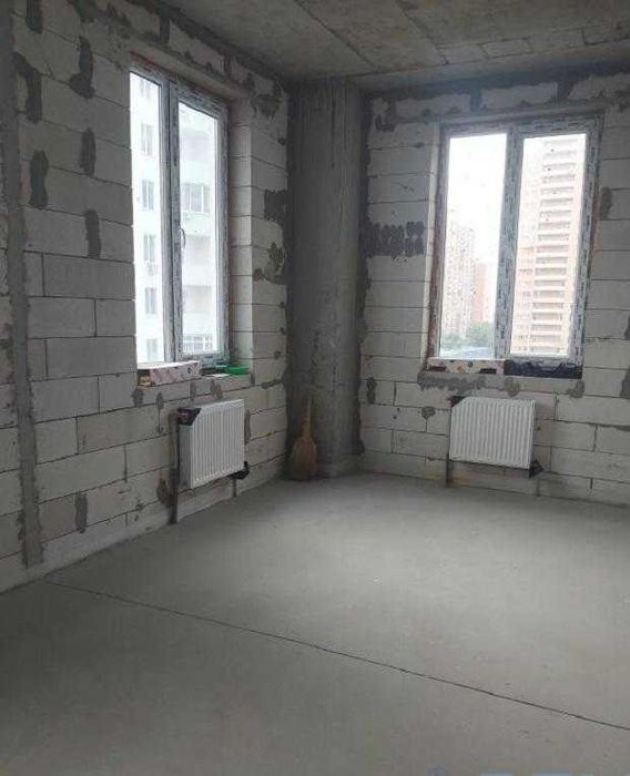 Продам большую 2-х комнатную квартиру в ЖК Одиссей. Таирова.