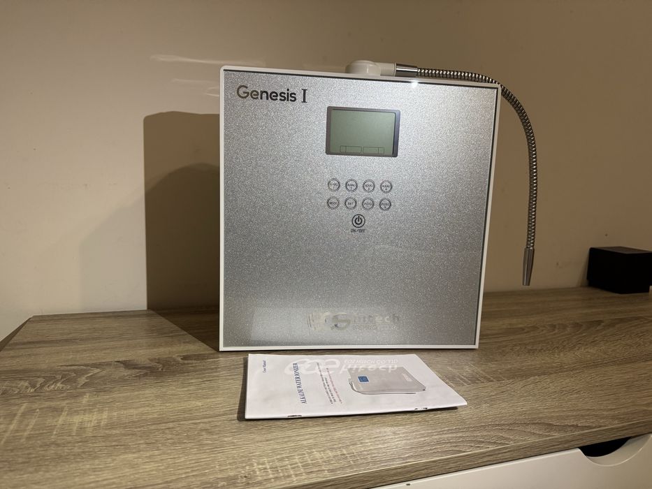 Корея. Майже новий іонізатор води Genesis 1