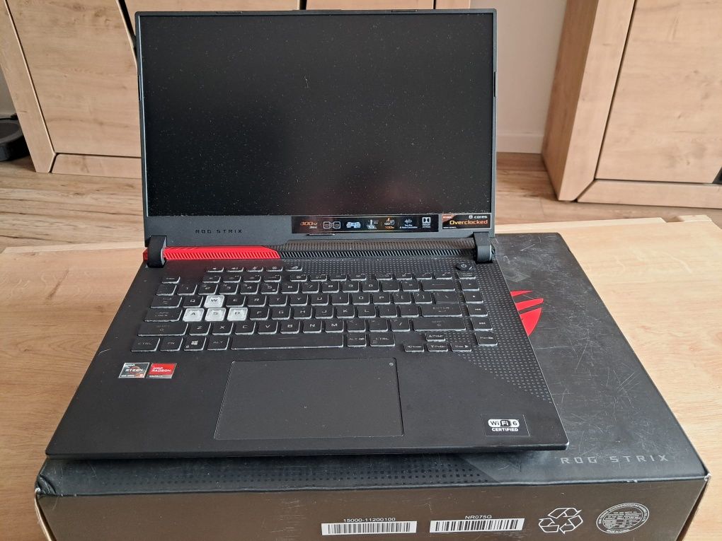 Laptop Gamingowy ASUS G513QY 5900HX 6800M 300Hz