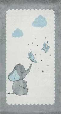 Dywan BABY z motywem słonika i chmurek