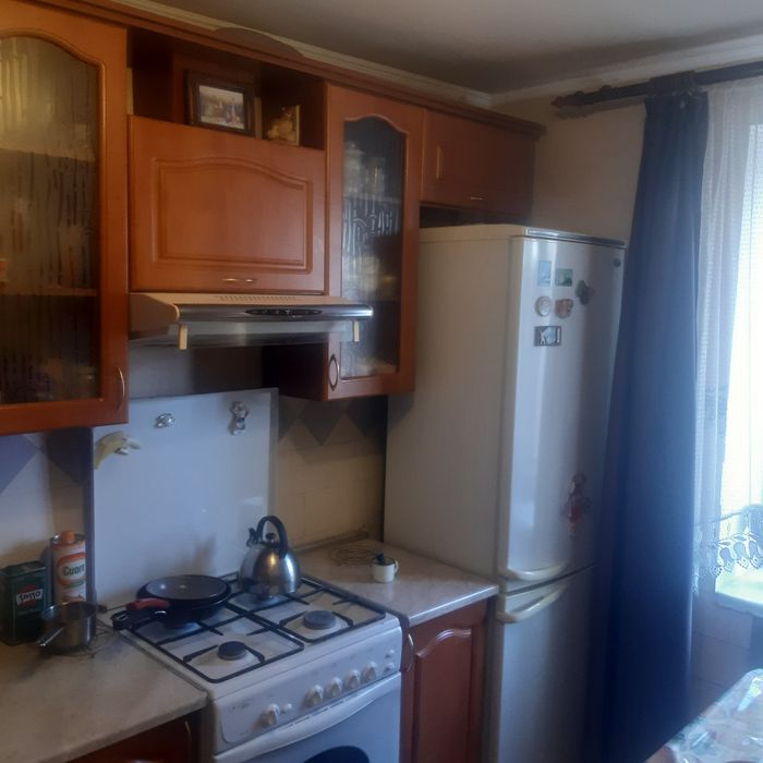 Оренда затишної квартири на вул. Науковій