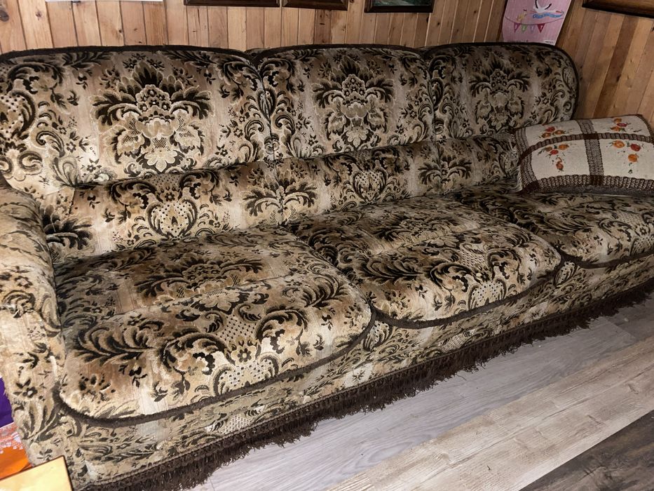 Kanapa antyczna w doskonałym stanie