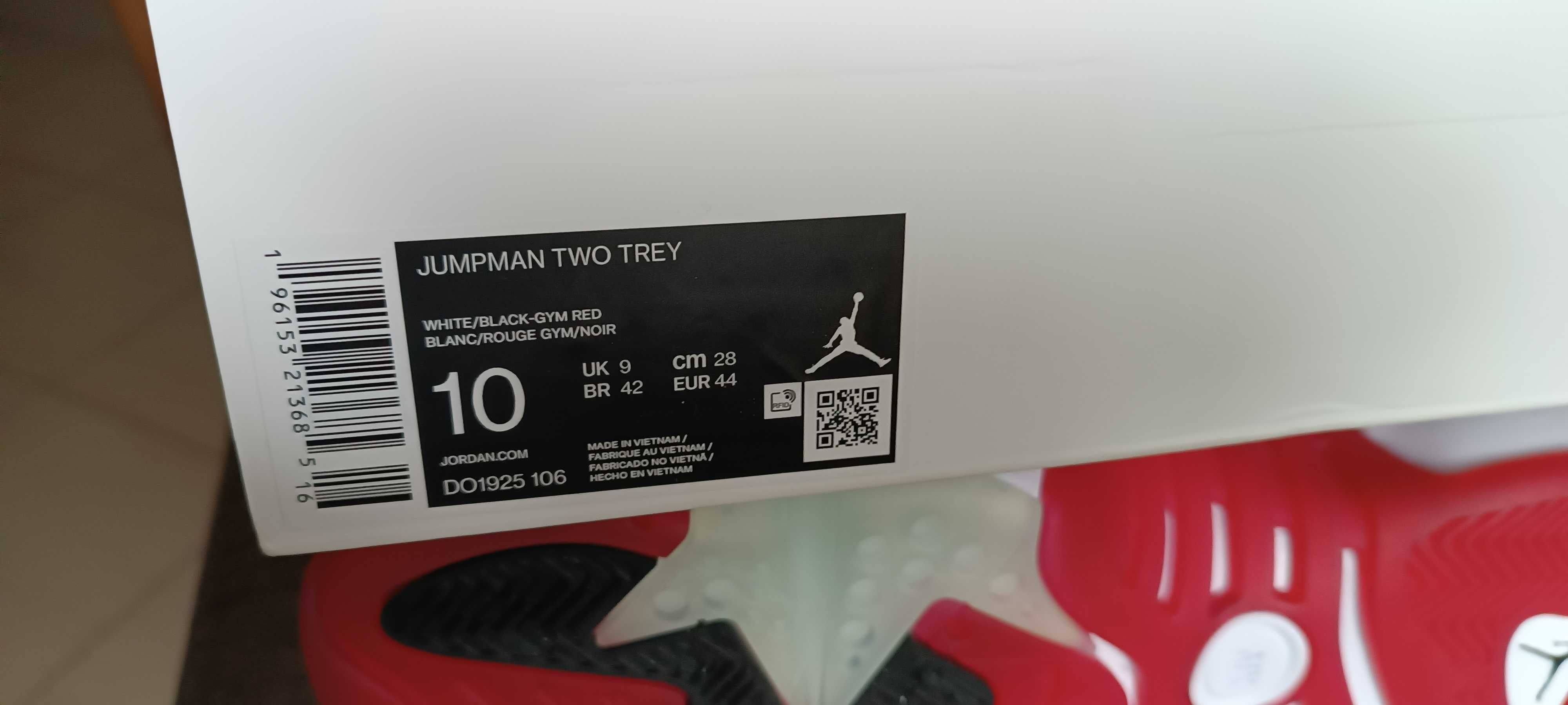(r. 44) Nike Jordan Jumpman Two Trey White Gym Red Black DO1925,-106