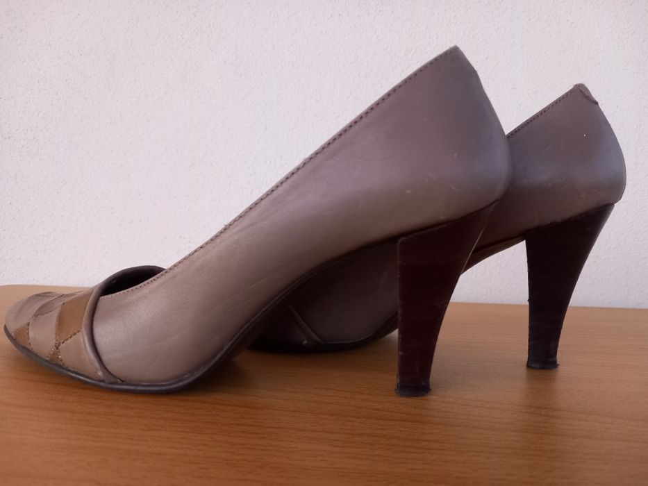 Sapatos salto alto, Charles, tam 36