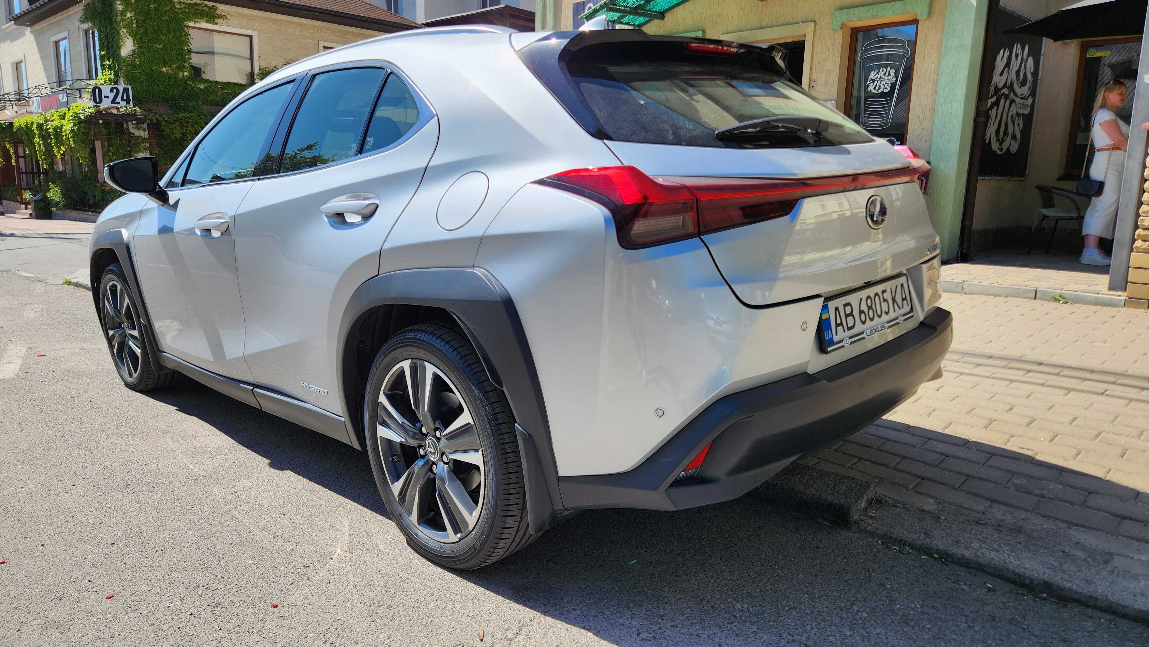 Lexus UX 2020 (Гібрид 2.0 бензин 250h)