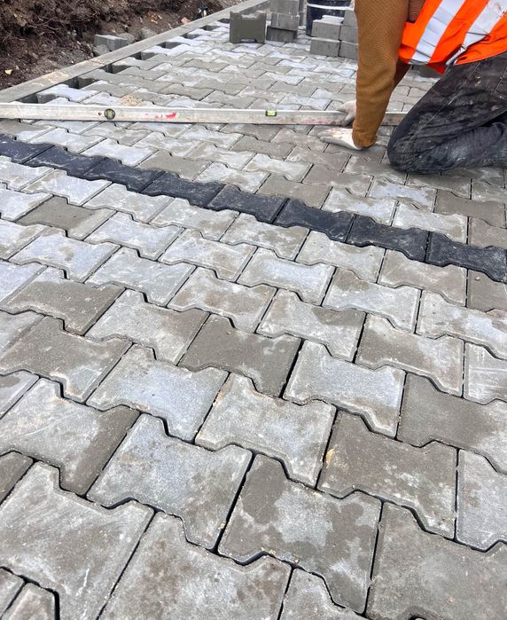 Układanie kostki brukowej - Ogrody - Siewierz + 50 km