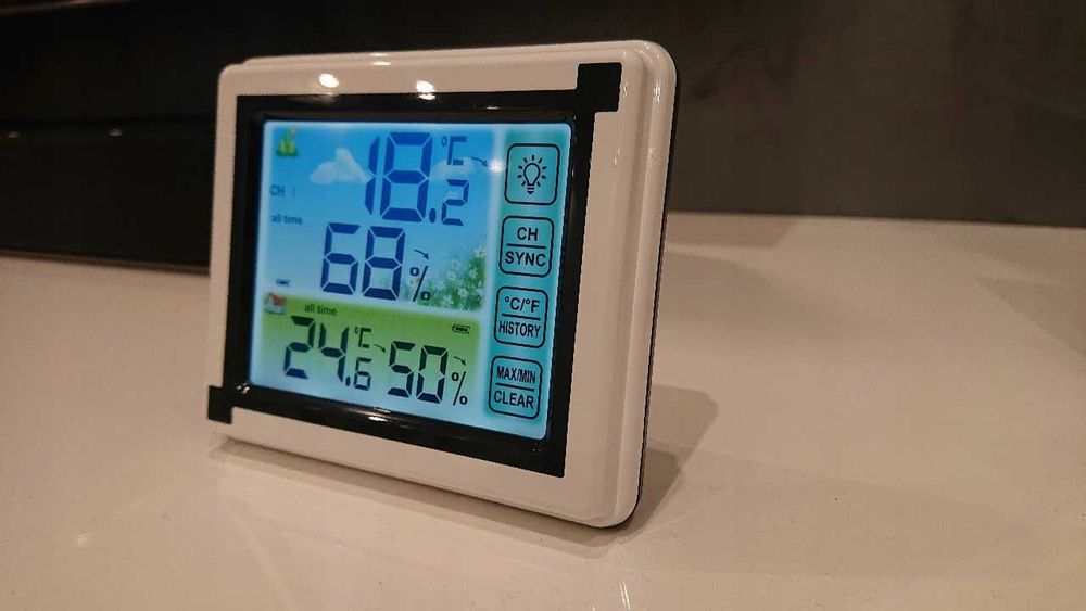 Bezprzewodowa stacja pogody termometr LCD z czujnikiem zewnętrznym