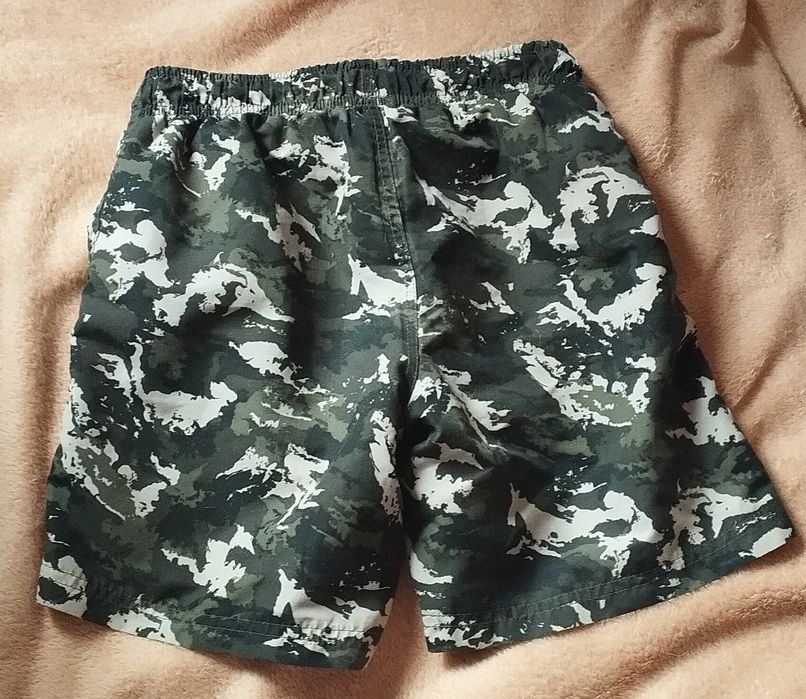 Дитячі шорти 134/140