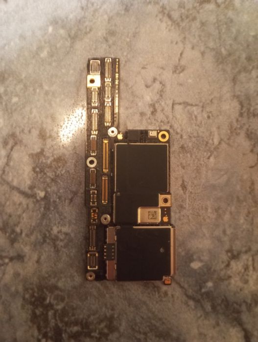 Обменяю запчасти для Iphone X