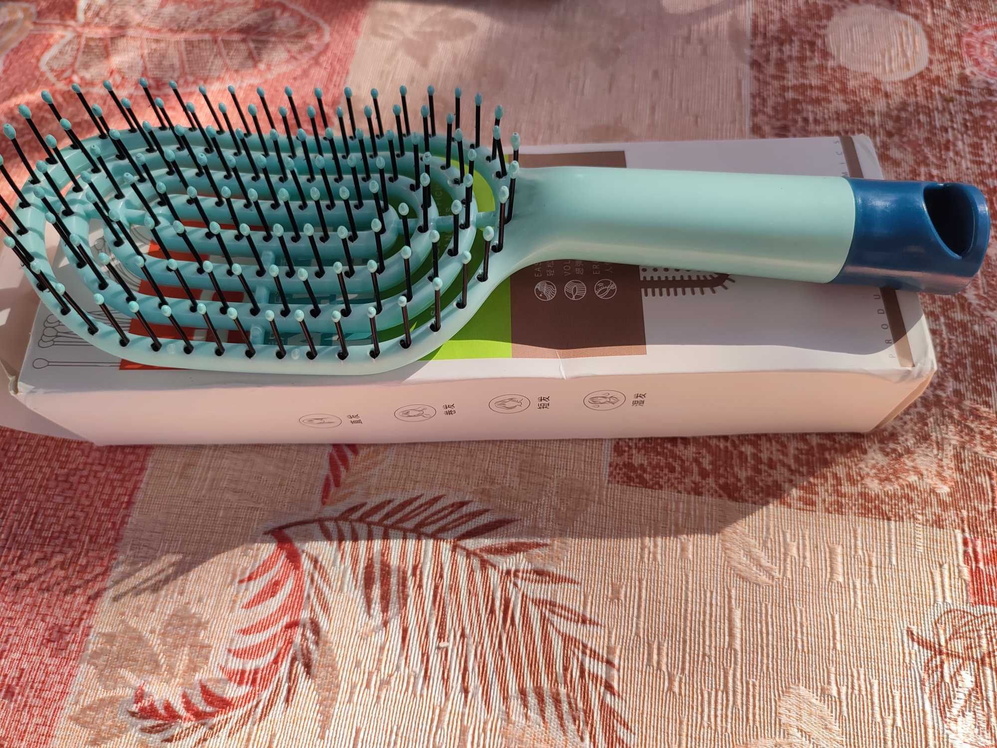 Щітка до волосся Нові розчіски  FingerBrush Amour Edition