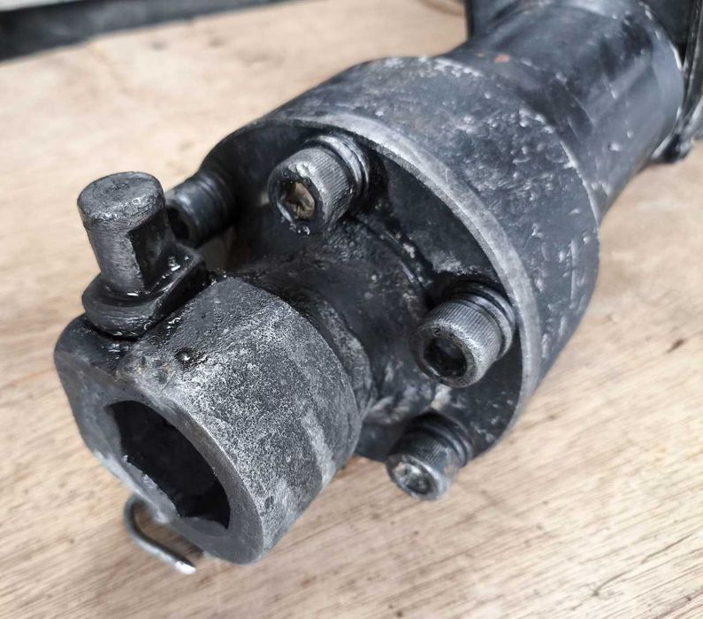 Відбійний молоток відбійник Yato YT-82002 у кейсі. Б/в.