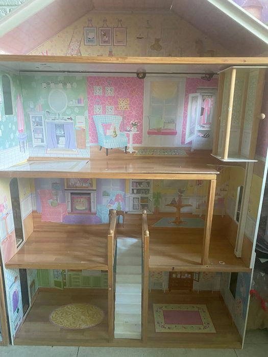 Кукольный  домик KidKraft Grand View